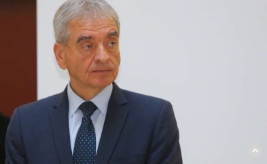 “Neka dobro iščitaju šta tamo piše” Selman poručuje da struja ne može poskupiti zbog odluke Ustavnog suda Srpske, a pomenuo i BORAČKI DODATAK