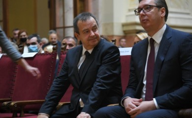 „ŠAH MAT“ ZA DAČIĆA: Lider SPS u velikom problemu zbog Vučićevog novog pokreta