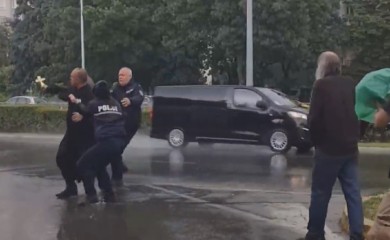 Sveštenik koji je bacao prokletstvo na Zelenskog bugarski proruski političar