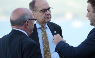 Šmit: Dodiku ponos ne dozvoljava da shvati realnost