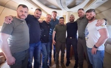 Erdogan se iza leđa Putina dogovorio sa Zelenskim: Turska oslobodila komandante “Azova”