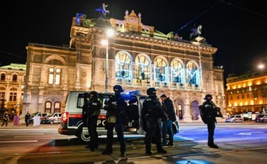 Pucnjava u Beču, ranjeno više osoba: Policija uhapsila četiri državljana BiH