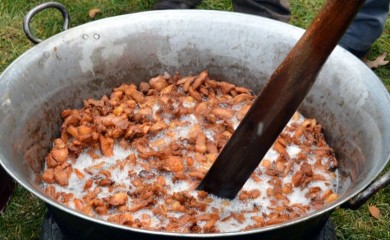 Završen "Čvarak fest": Škoti vole viski, Francuzi konjak, a Srbi dobre čvarke