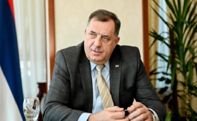 Dodik čestitao 90 godina postojanja i rada "Banskog dvora"