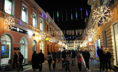 Počinje kićenje i pripreme Banjaluke za Novu Godinu