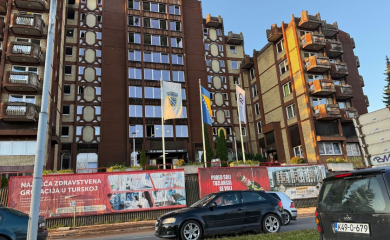 Užas u tuzlanskom Domu za stare: Njegovatelj progovorio, građani traže pravdu na ulicama
