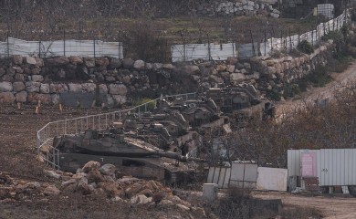 Izraelski tenkovi presli graničnu ogradu sa Sirijom, prvi put poslije 50 godina