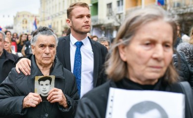U "Hodu časti" baka Draška Stanivukovića, nosila fotografiju sina