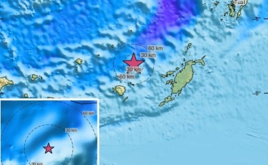 Snažan zemljotres jačine 7,7 stepeni pogodio Indoneziju
