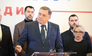 Dodik: Na dnevnom redu suverenističke odluke