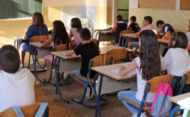 Prije maturskog ispita vratiti zanate u modu