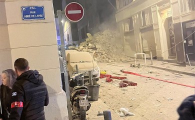 Srušila se zgrada u Marseju, ima žrtava (VIDEO)