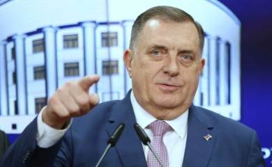 “Pitao me za Republiku Srpsku, zna ko je Milorad Dodik"