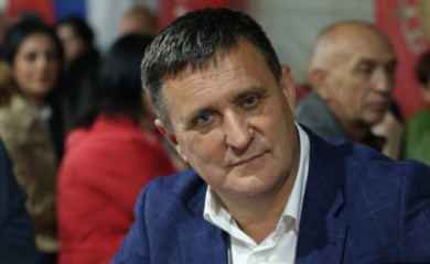 Ključ grada Banjaluka u rukama Vlade Đajića
