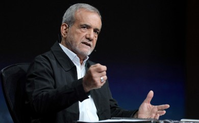 Pezeškijan osudio kršenje primirja između Irana i SAD