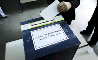 Koji zakon će važiti: CIK BiH raspisala izbore po Šmitovim “pravilima”, evo šta može učiniti Srpska
