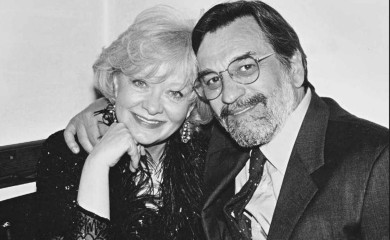 Spomen-ploča Mileni Dravić i Draganu Nikoliću popravljena, fali jedno slovo