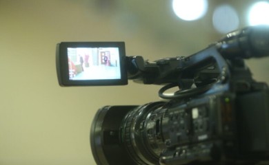 DRAŽI IM MONOLOG Zašto domaći političari bježe od TV DUELA