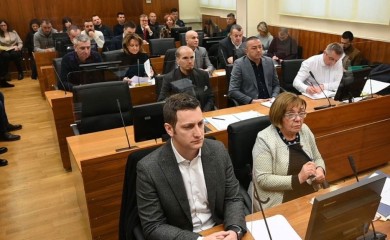 Cirkus na suđenju Zeljkoviću: Pacov i vanzemaljci "zalutali" na ispitivanje optuženog