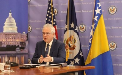 Marfi jasan: Novalić završio na crnoj listi zato što je korumpiran