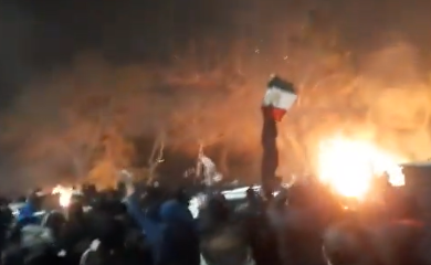 Iran na ivici eksplozije: bazari digli bunu, gori Teheran – preko 200 mrtvih, aktivirani „raketni gradovi“