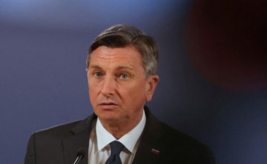 “DELO”: Pahor umjesto Lajčaka specijalni izaslanik EU za dijalog Beograda i Prištine
