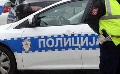 Muškarac uhapšen zbog prijetnji trojici policajaca