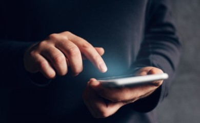 Evo kako možete da prepoznate da li vam prisluškuju telefon