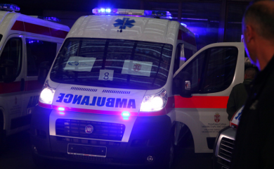 Čovjek pao sa krova, hitno prevezen u bolnicu