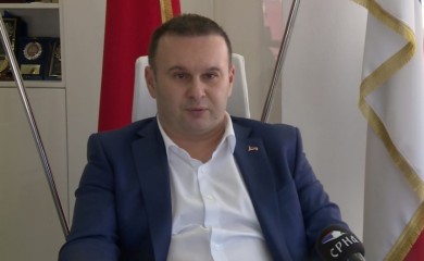 Nema saglasnosti o raspodjeli prihoda od PDV-a, Ćosić ide kod premijera