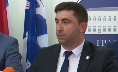 Stečeni uslovi za opoziv gradonačelnika Bijeljine