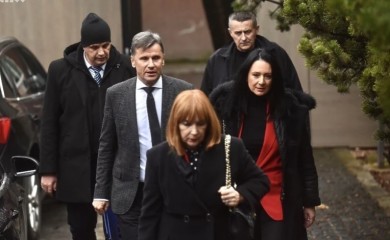 Predsjedništvo SDA usvojilo devet zaključaka o situaciji u BiH