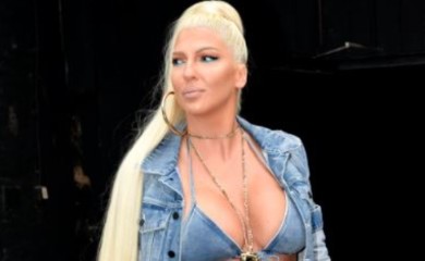 "KMEČI IZBEZUMLJENO" Oglasili se iz udruženja koje je pokrenulo peticiju za gašenje Instagram profila Jelene Karleuše