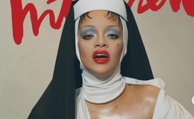 Rihanna razljutila vjernike pozirajući kao časna sestra, otkrila grudi: "Neka ti Bog oprosti" (FOTO)
