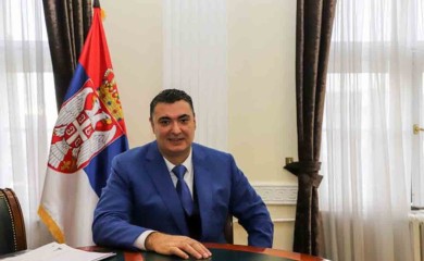 Skupština Srbije izglasala smjenu ministra Radeta Baste