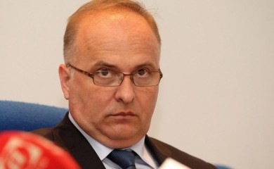 Stanić savjetuje Dodika kako da uzvrati Njemačkoj "Odustanite od kupovine njihovih automobila"