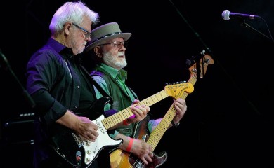 YU GRUPA: 50 godina čistog rokenrola