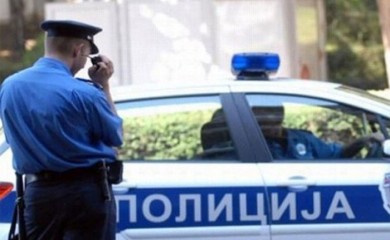 Policija presretačem zaustavila mladića, vozio sa probnom vozačkom
