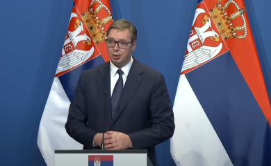 Predsjednik Srbije na Instagramu: Čuvamo svoju zemlju!