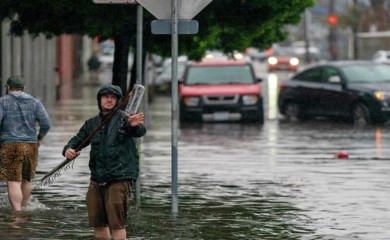 Sedmi uzastopni val obilnih padavina: Kalifornija vodi bitku protiv poplava