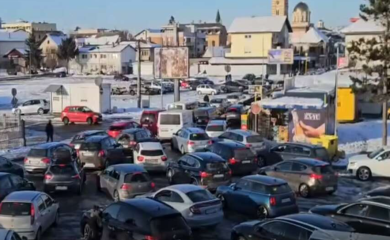 HAOS KAKAV SE NE PAMTI Putnici i po 10 sati BILI ZAROBLJENI NA GRANICI, zašto je Gradiška potpuno kolabirala