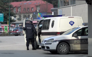 Državljanin Turske teško povrijeđen pri padu s krova