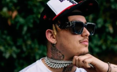 Reper preminuo na bini – publika nastavila da aplaudira