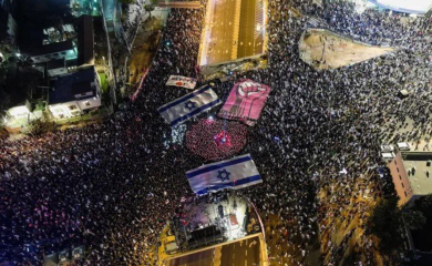 Demonstracije u Izraelu među najmasovnijim u istoriji: Na ulicama oko pola miliona ljudi (VIDEO)