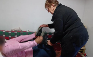 Baka Milica preko tabana liječi želudac