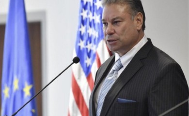 Vašingtonu dat prijedlog kazni: Kurti persona non grata?