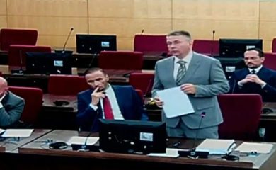Odbrana traži oslobađajuću presudu, Tužilaštvo veću kaznu: Pogledajte šta se dešavalo na ročištu Dodiku i Lukiću