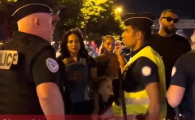 Drama u Parizu zbog Karijeve žene: Neko mu udario bebu
