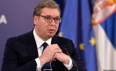 “Sve su to gluposti”: Vučić poručio da ne namjerava uvoditi sankcije i mijenjati politiku