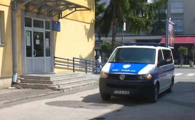 Dobojlija pucao ispred kuće, pa uhapšen